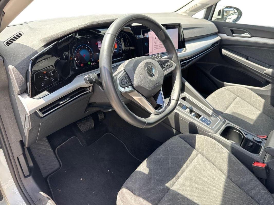 Volkswagen Golf - Photo 9