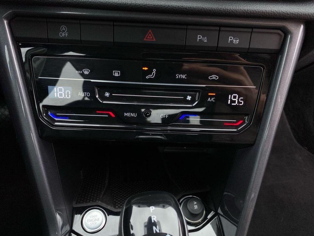 Volkswagen T-Roc - Photo 19