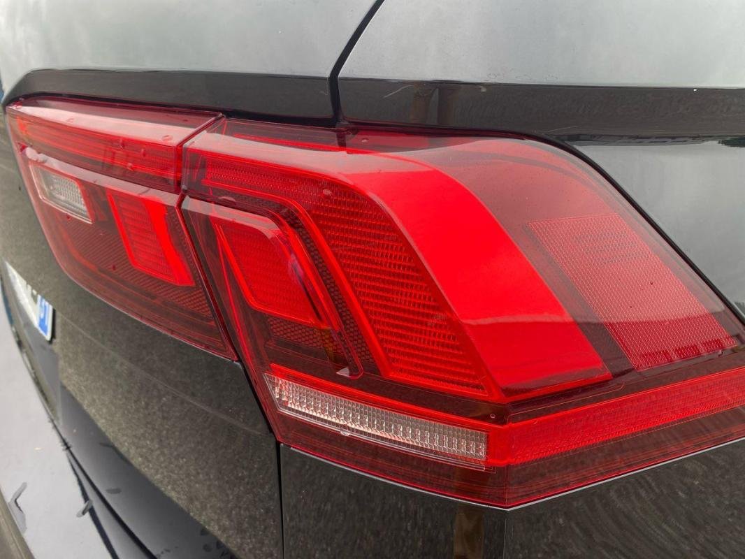 Volkswagen Tiguan - Photo 30