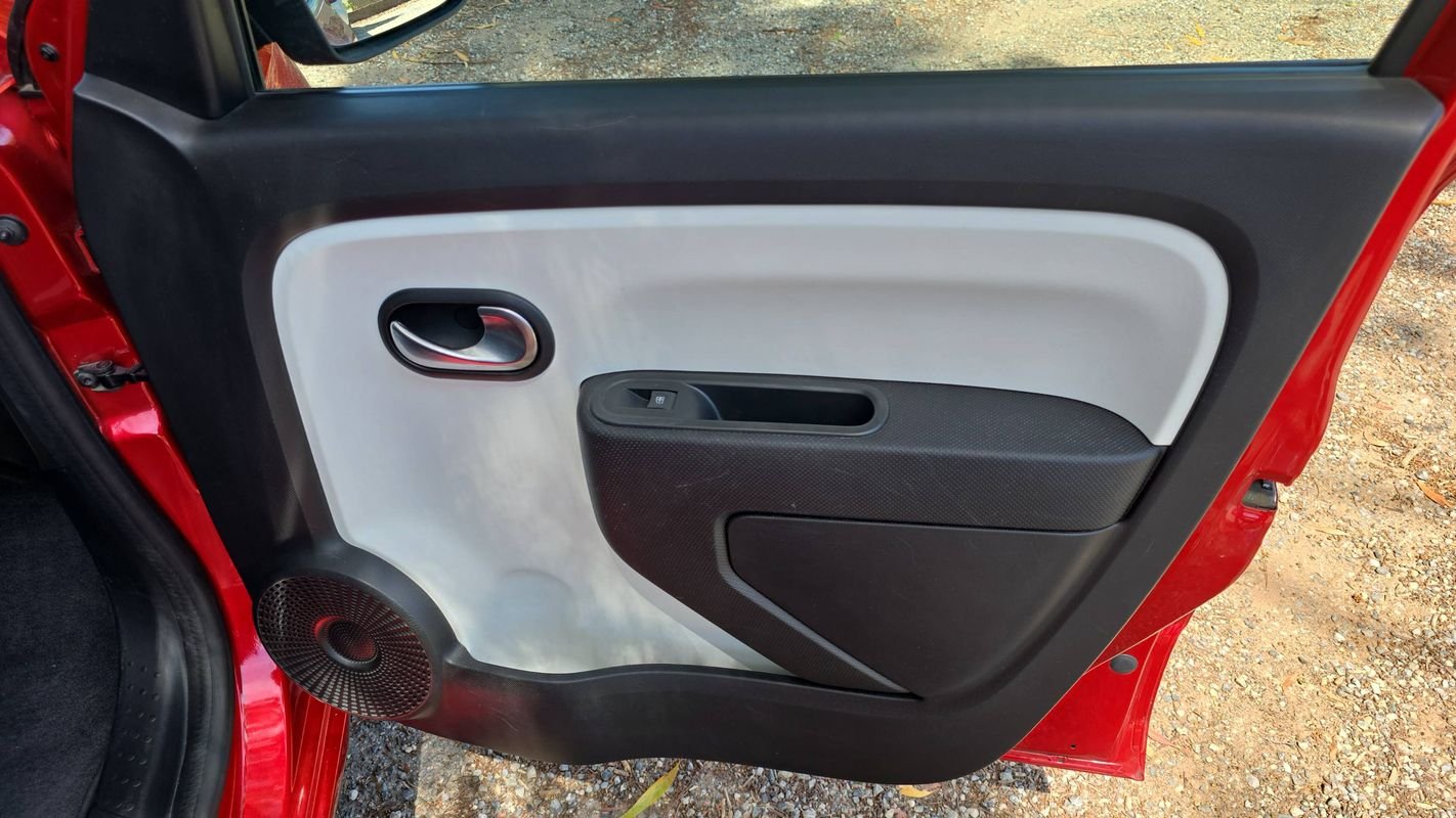 Renault Twingo - Photo 23