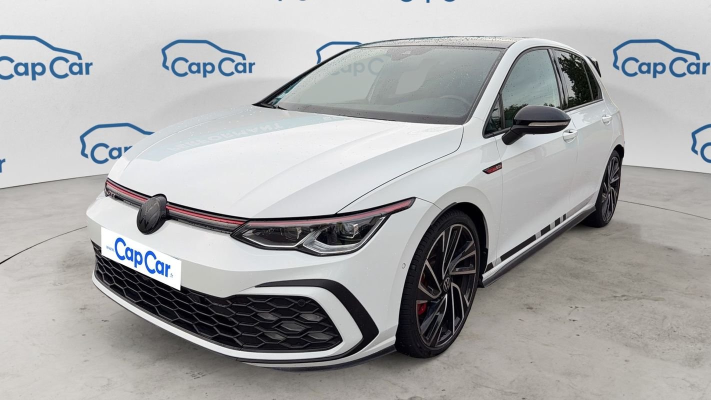 Volkswagen Golf - Photo 1