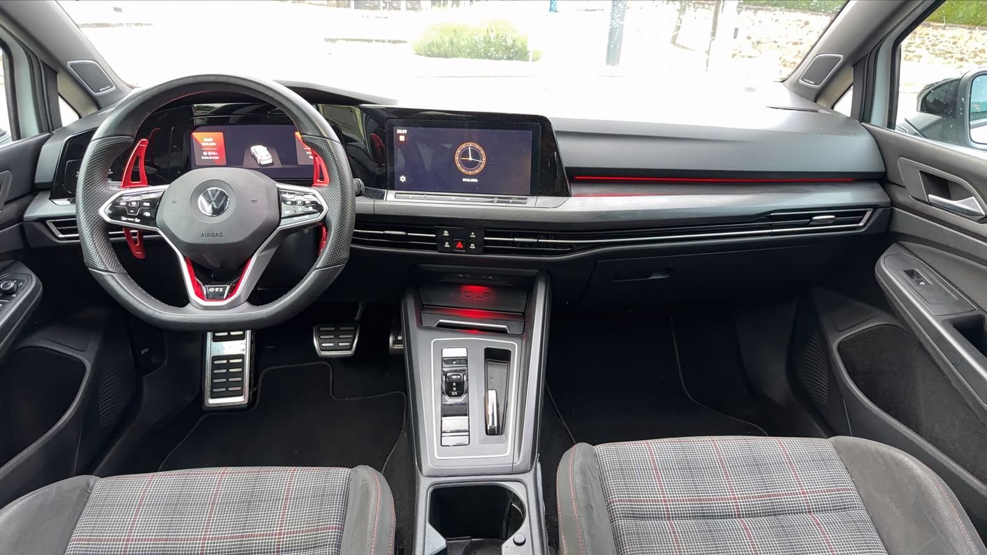 Volkswagen Golf - Photo 11