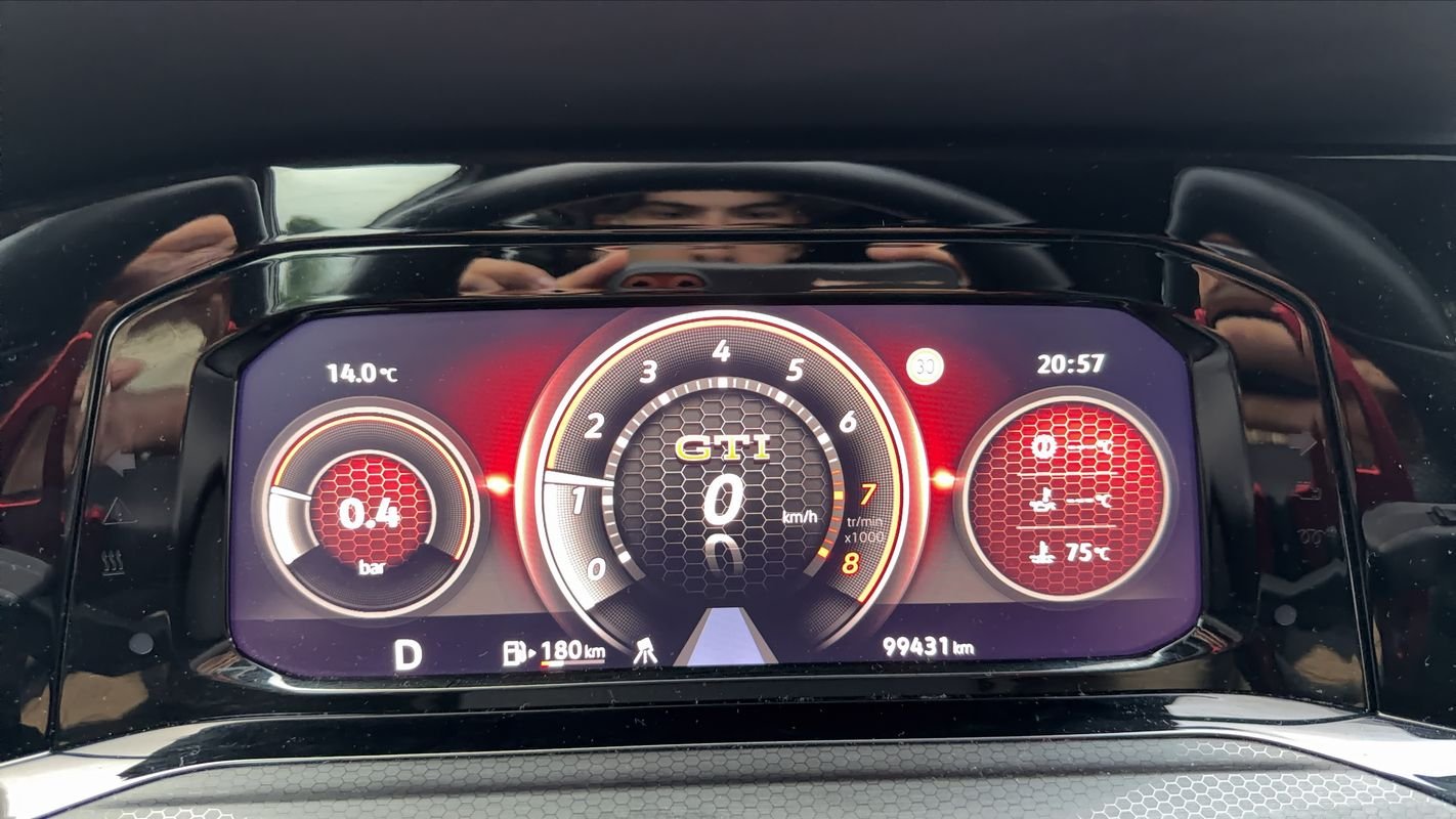 Volkswagen Golf - Photo 12