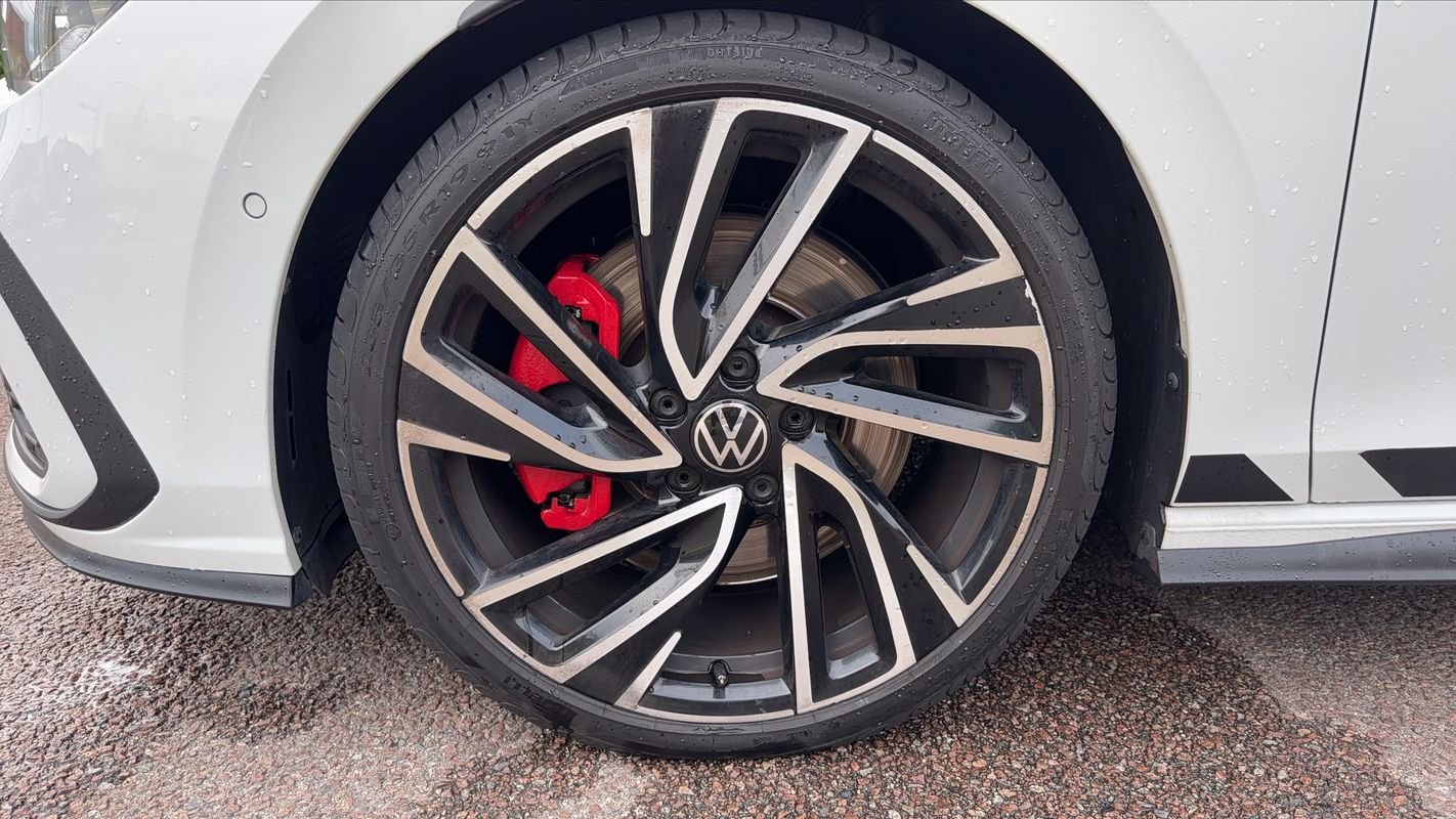 Volkswagen Golf - Photo 18