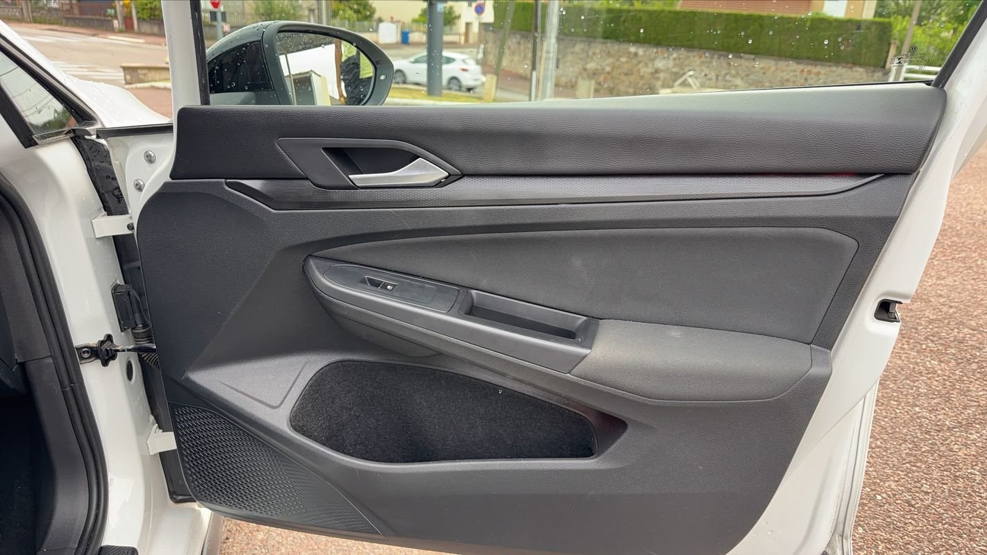 Volkswagen Golf - Photo 23