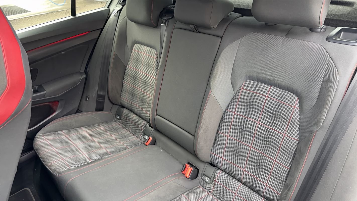 Volkswagen Golf - Photo 9
