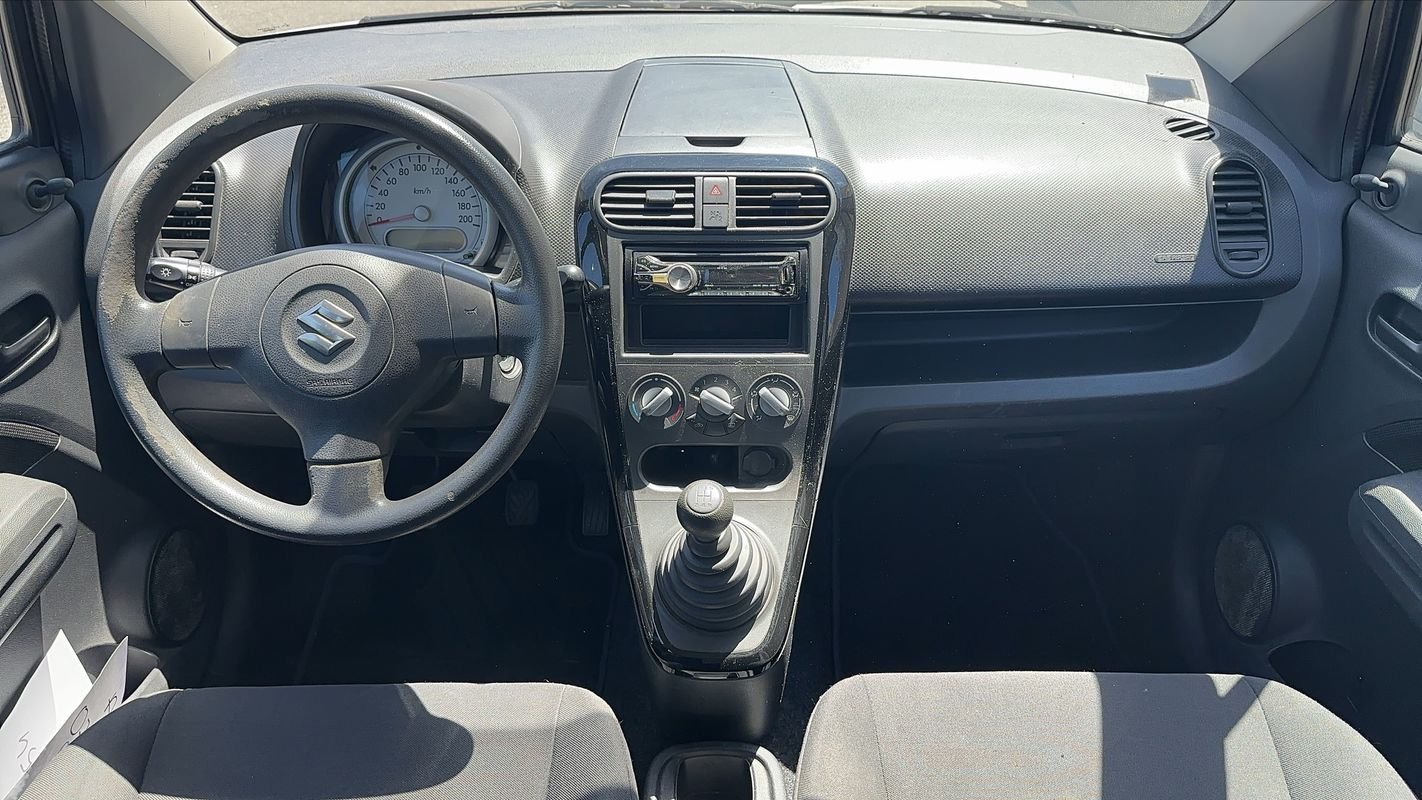 Suzuki Splash - Photo 11