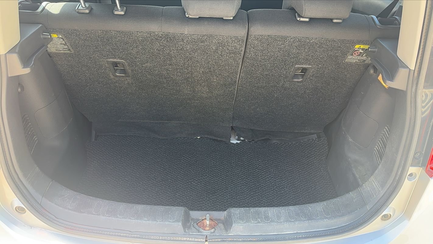 Suzuki Splash - Photo 14