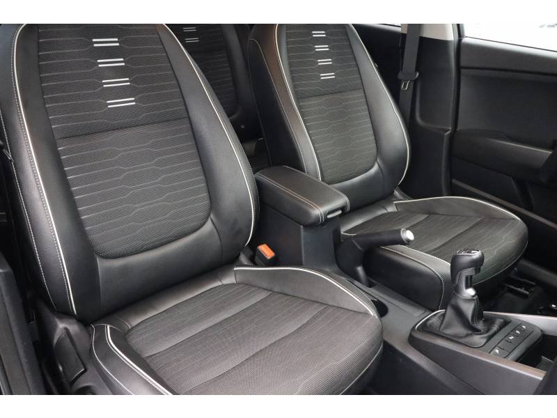 Kia Stonic - Photo 16