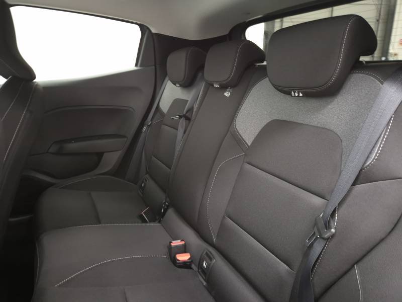 Mitsubishi Colt - Photo 15