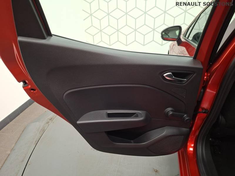 Renault Clio - Photo 22