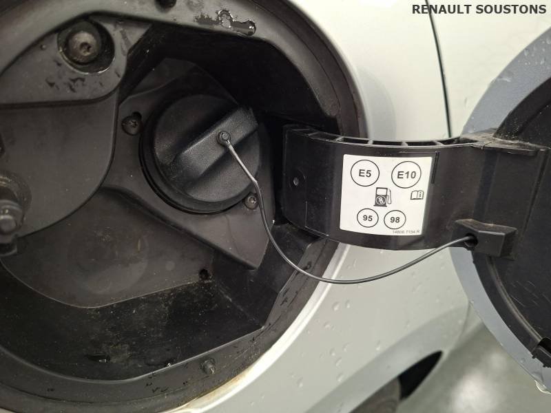 Renault Clio - Photo 23