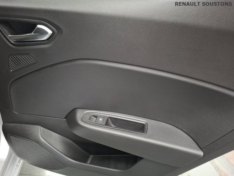 Renault Clio - Photo 25