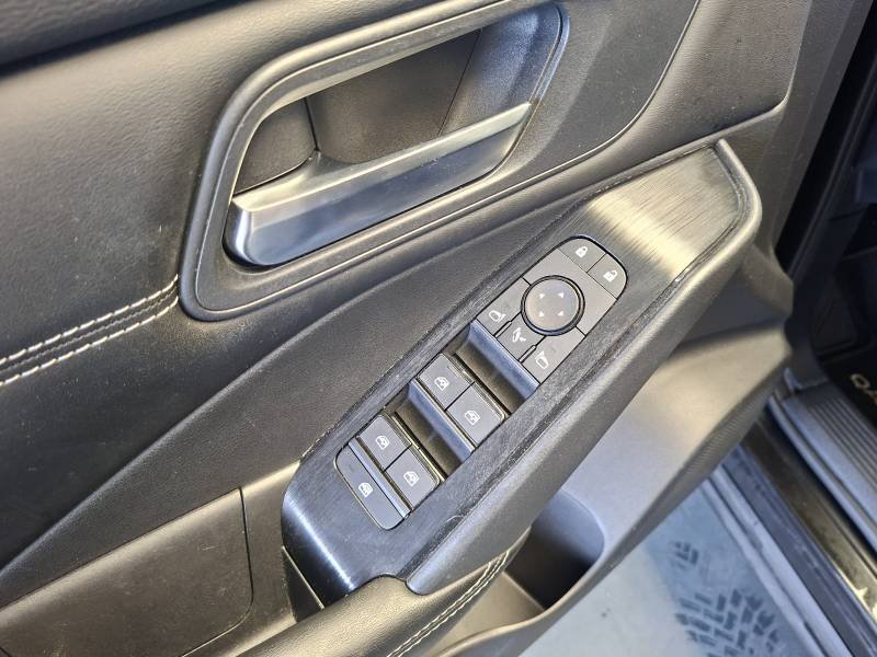 Nissan Qashqai - Photo 12