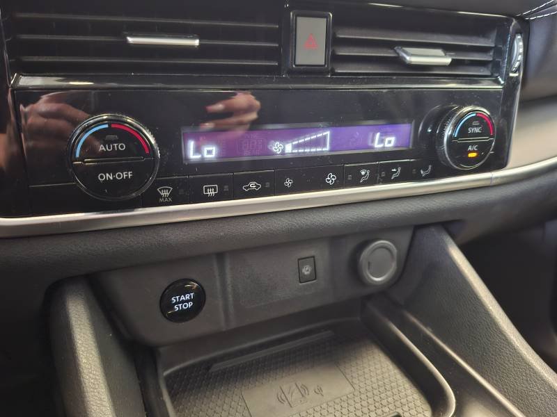 Nissan Qashqai - Photo 37