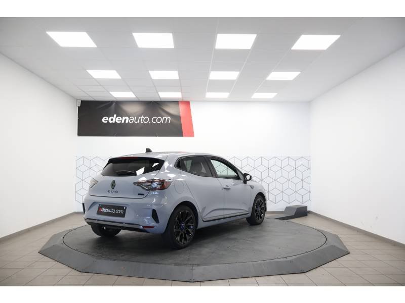 Renault Clio - Photo 2