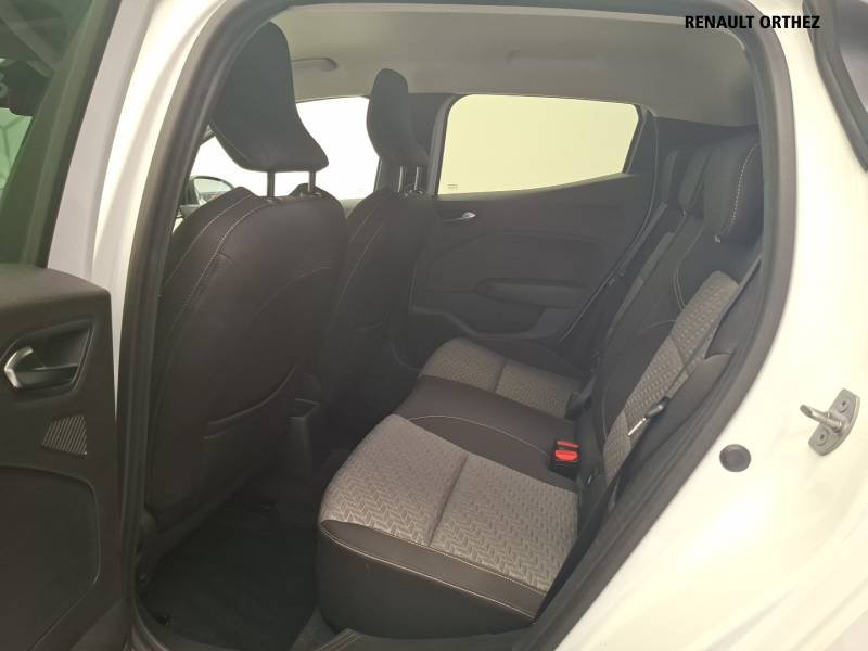 Renault Clio - Photo 21