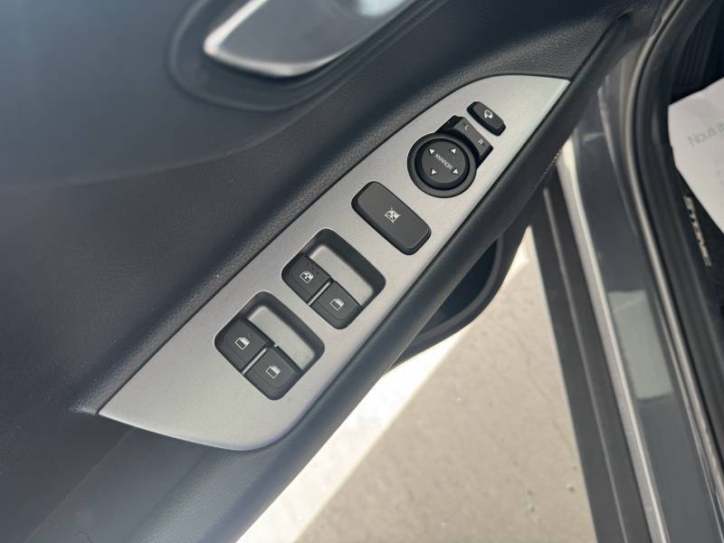 Kia Stonic - Photo 10