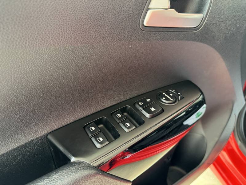 Kia Picanto - Photo 13