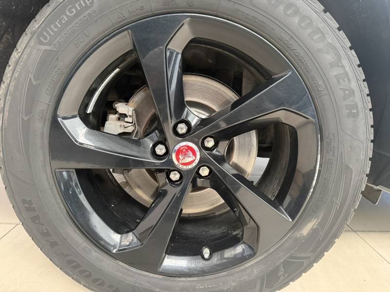 Jaguar F-Pace - Photo 14