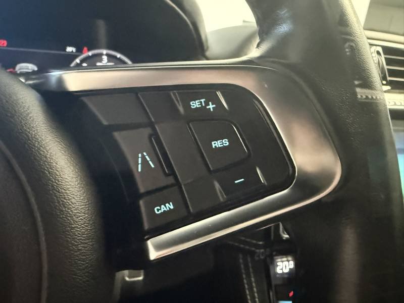 Jaguar F-Pace - Photo 39