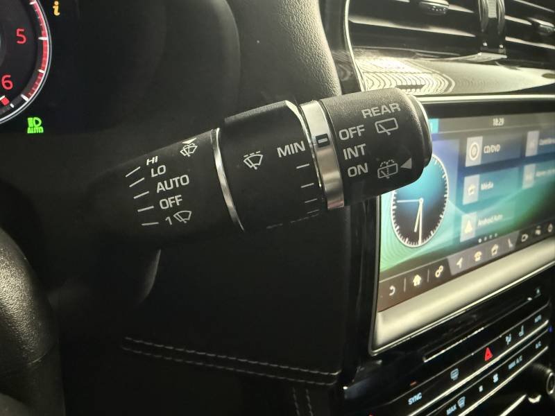 Jaguar F-Pace - Photo 42