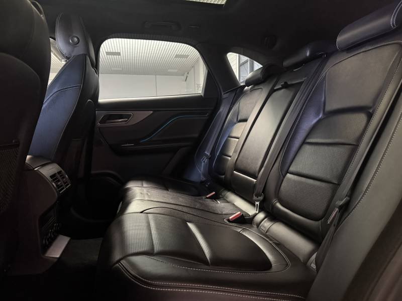 Jaguar F-Pace - Photo 10