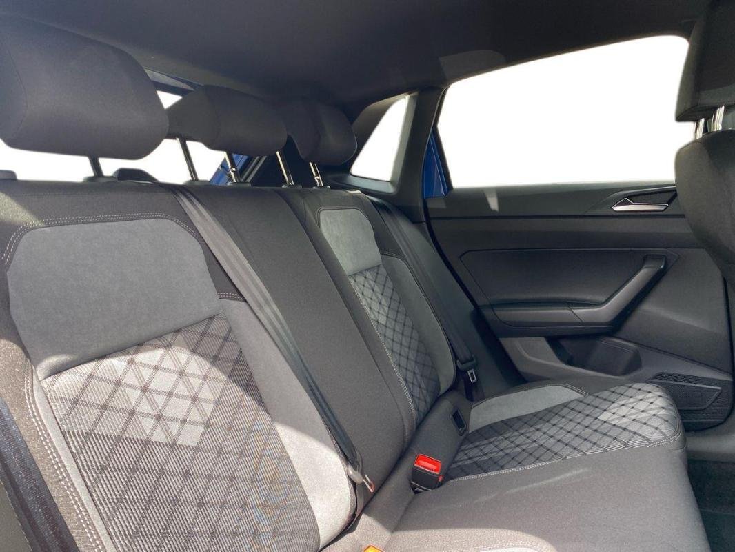 Volkswagen Polo - Photo 23