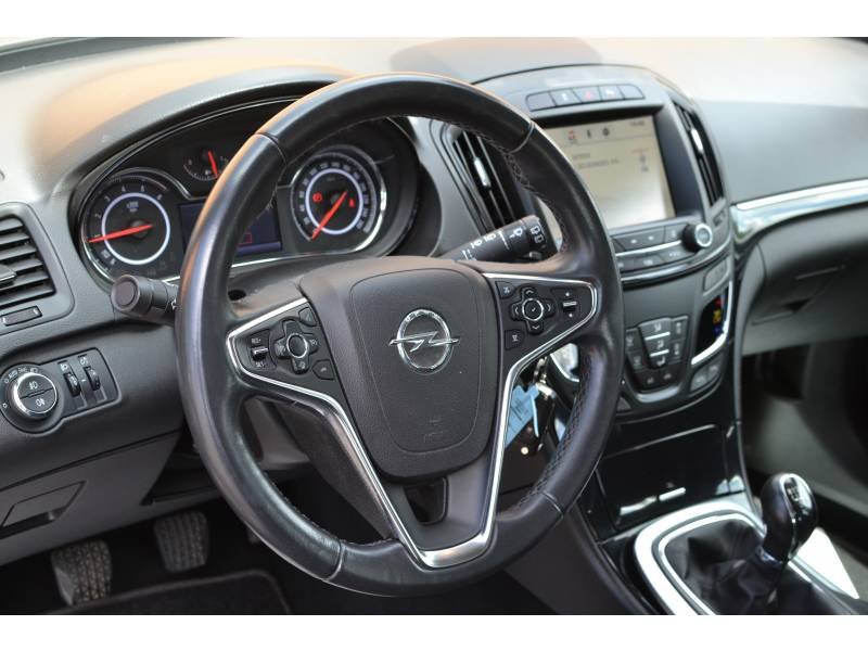 Opel Insignia - Photo 14