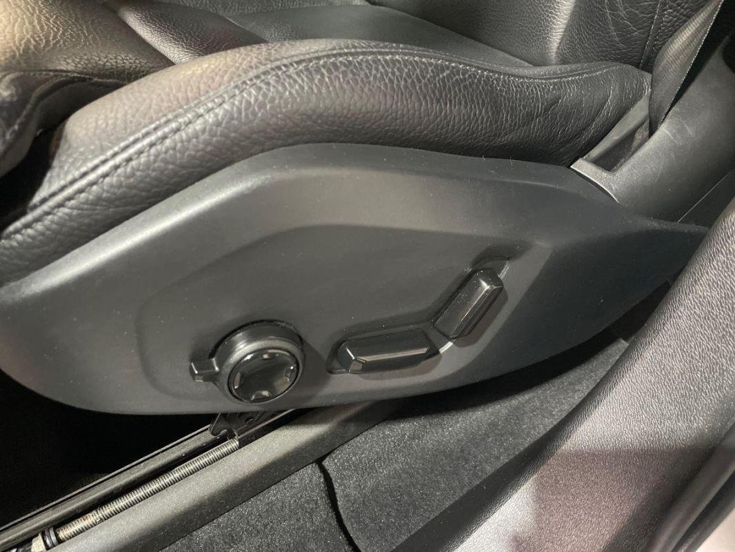 Volvo XC60 - Photo 14
