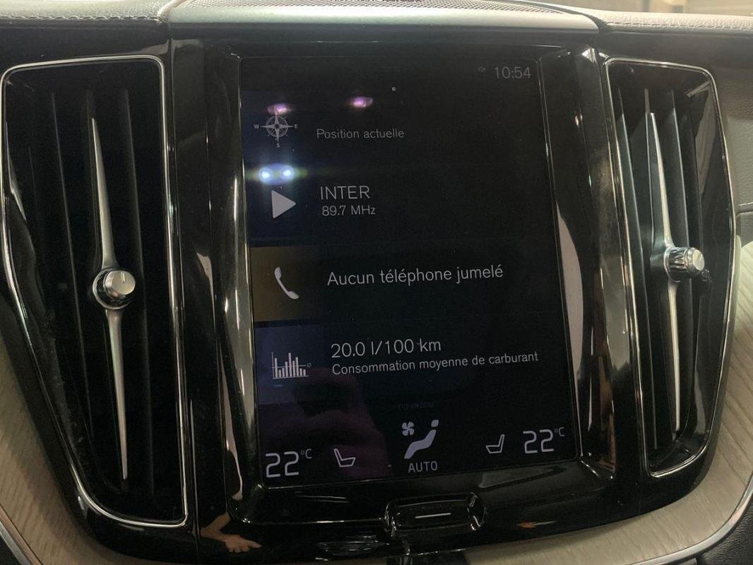 Volvo XC60 - Photo 16
