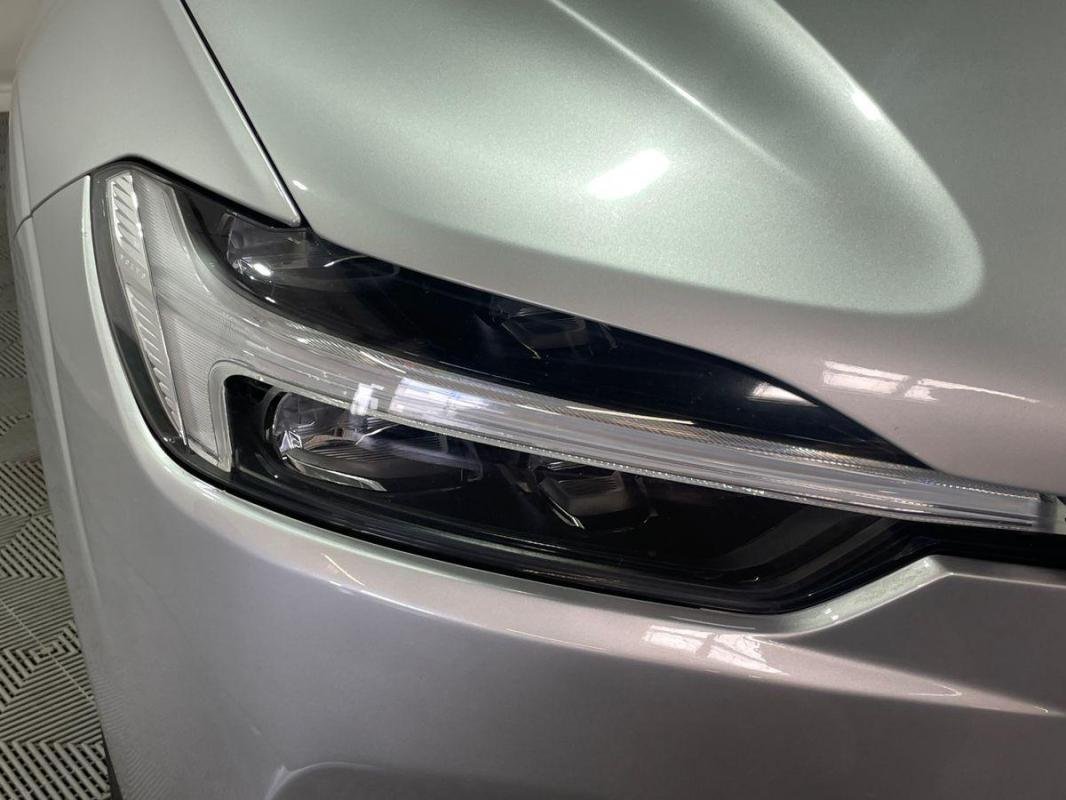 Volvo XC60 - Photo 25