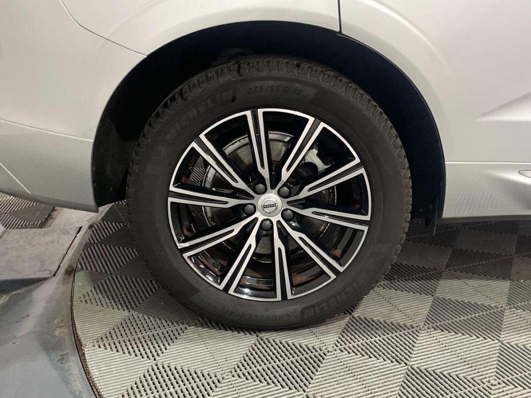 Volvo XC60 - Photo 28