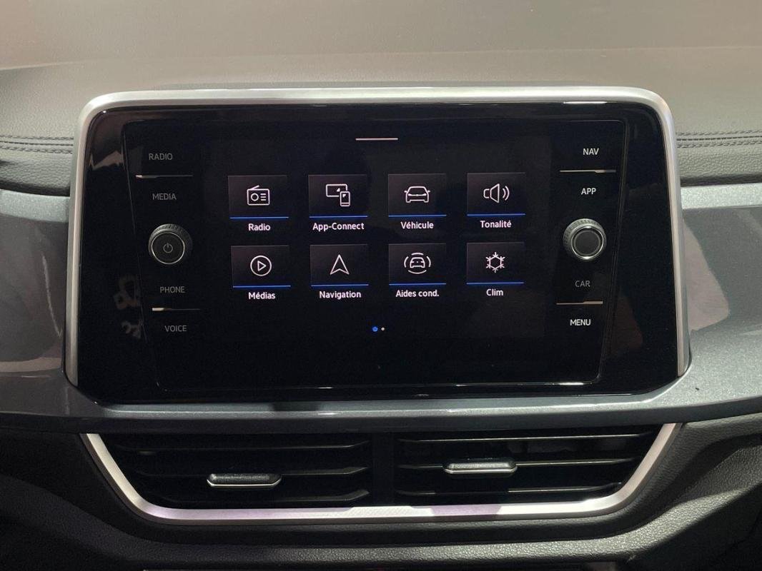 Volkswagen T-Roc - Photo 16