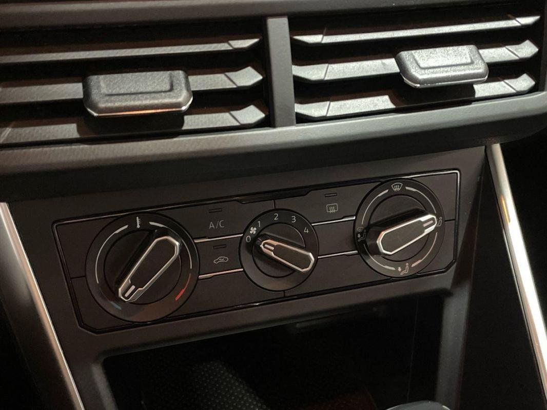 Volkswagen Polo - Photo 19