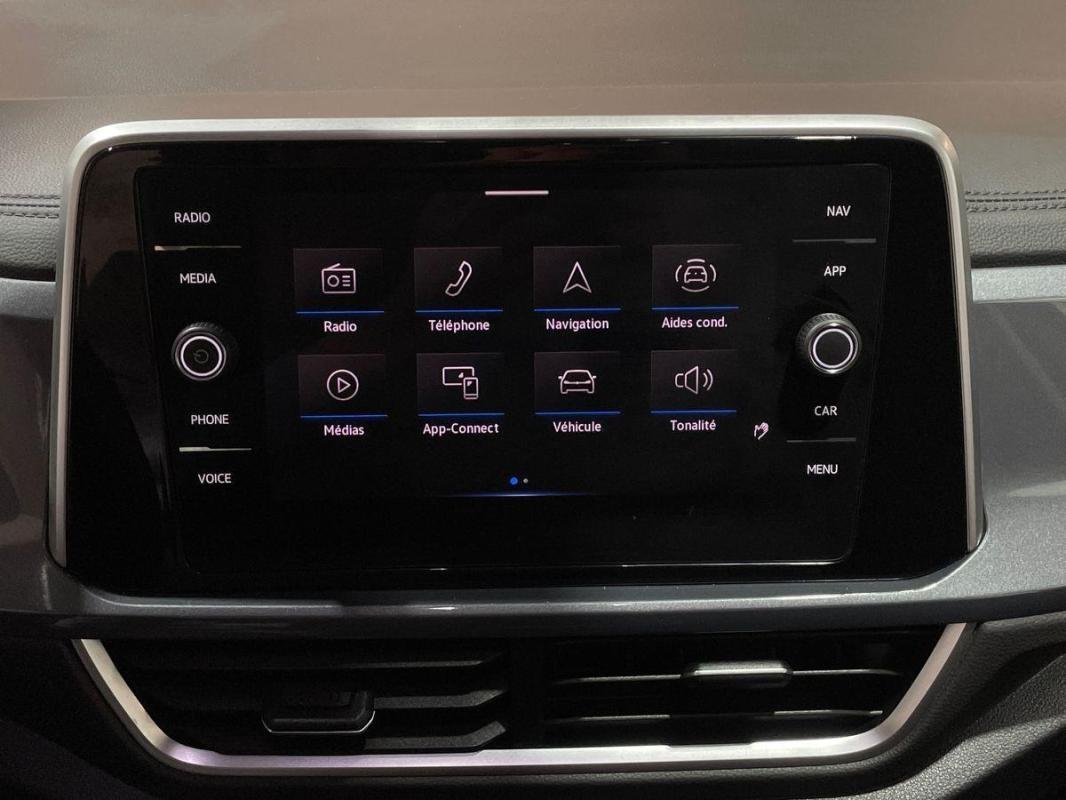 Volkswagen T-Roc - Photo 16