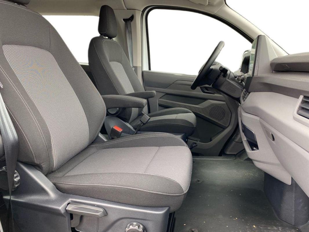 Volkswagen Transporter - Photo 24