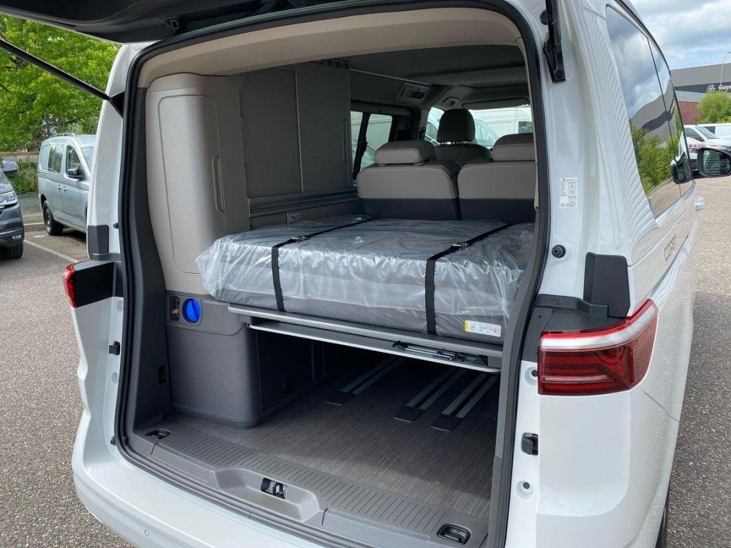 Volkswagen California - Photo 32