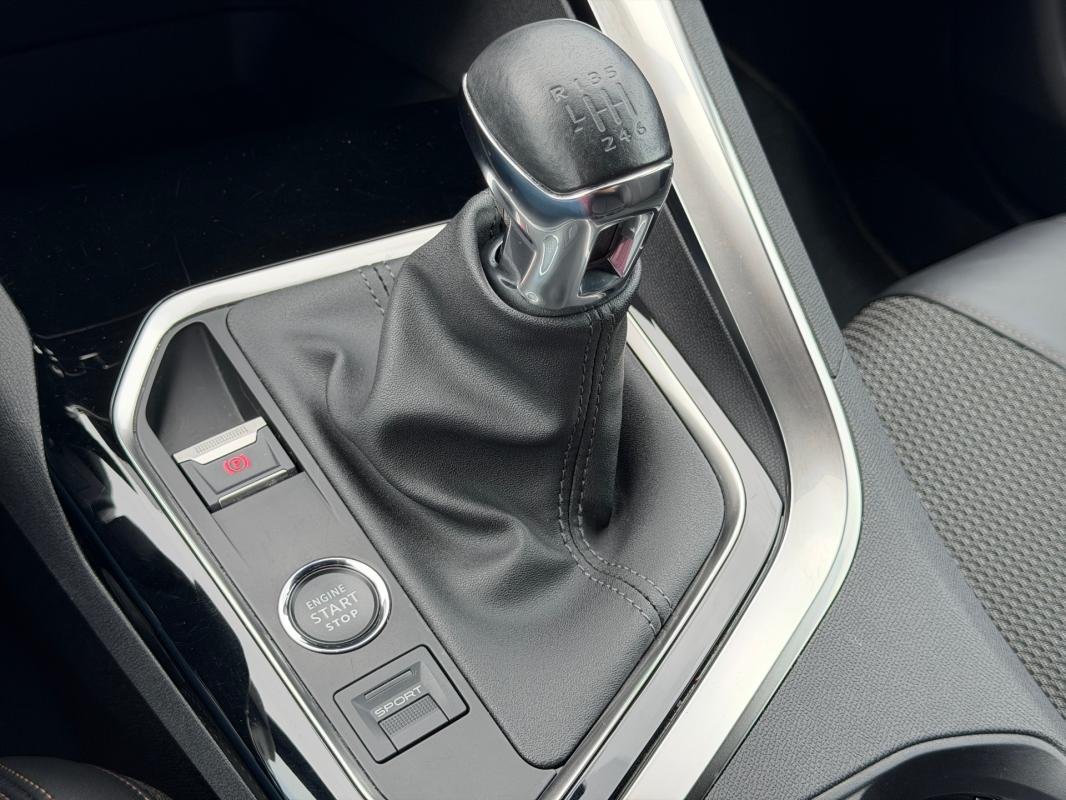Peugeot 3008 - Photo 9