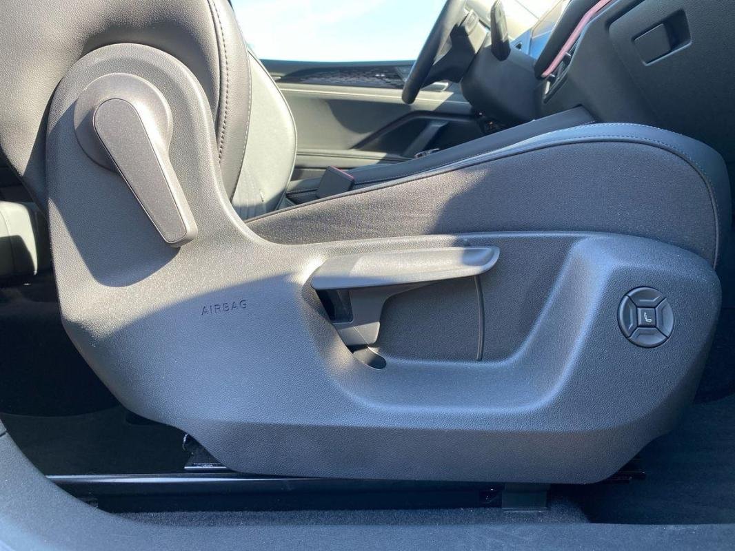 Volkswagen Tiguan - Photo 14