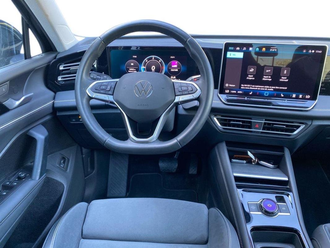Volkswagen Tiguan - Photo 24