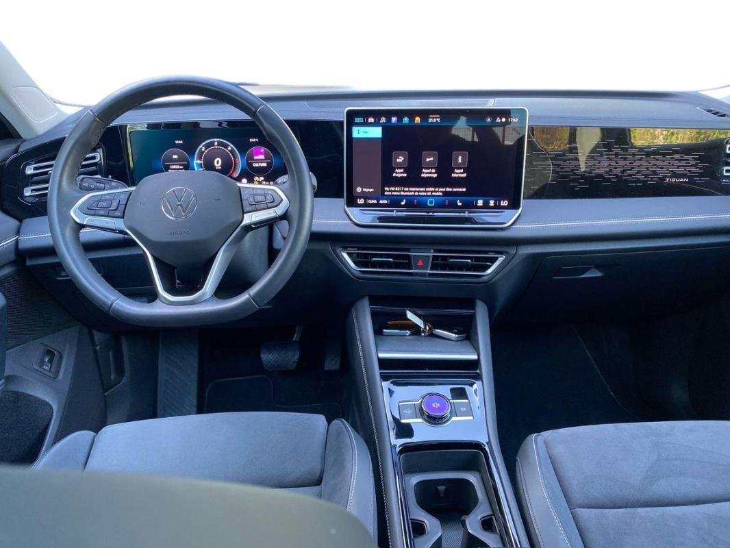 Volkswagen Tiguan - Photo 8