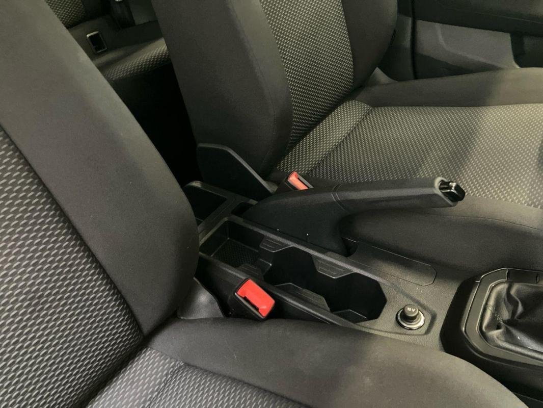 Volkswagen Polo - Photo 12