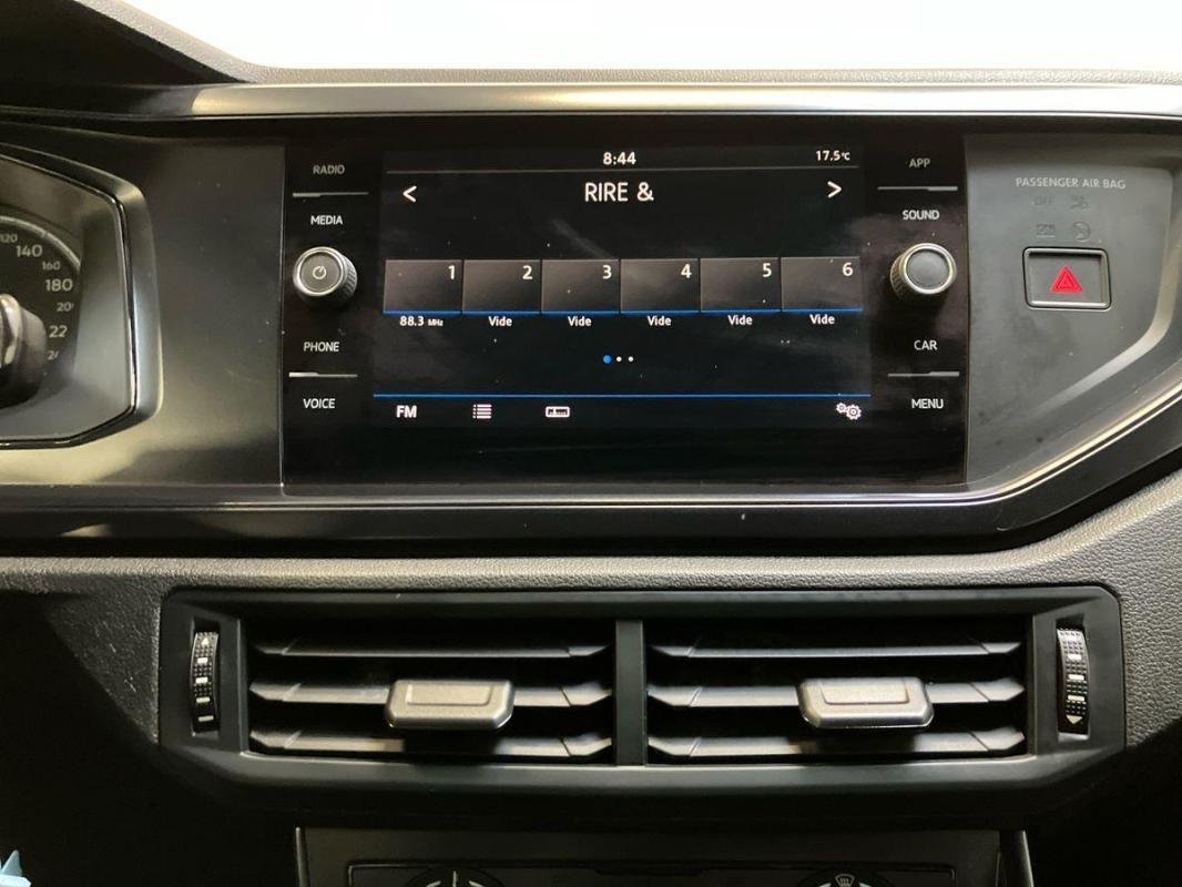 Volkswagen Polo - Photo 10