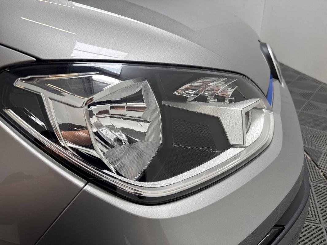 Volkswagen E-Up! - Photo 25