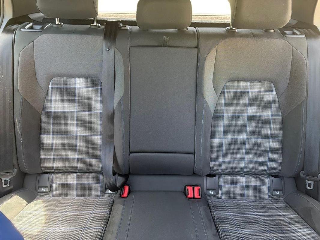 Volkswagen Golf - Photo 22