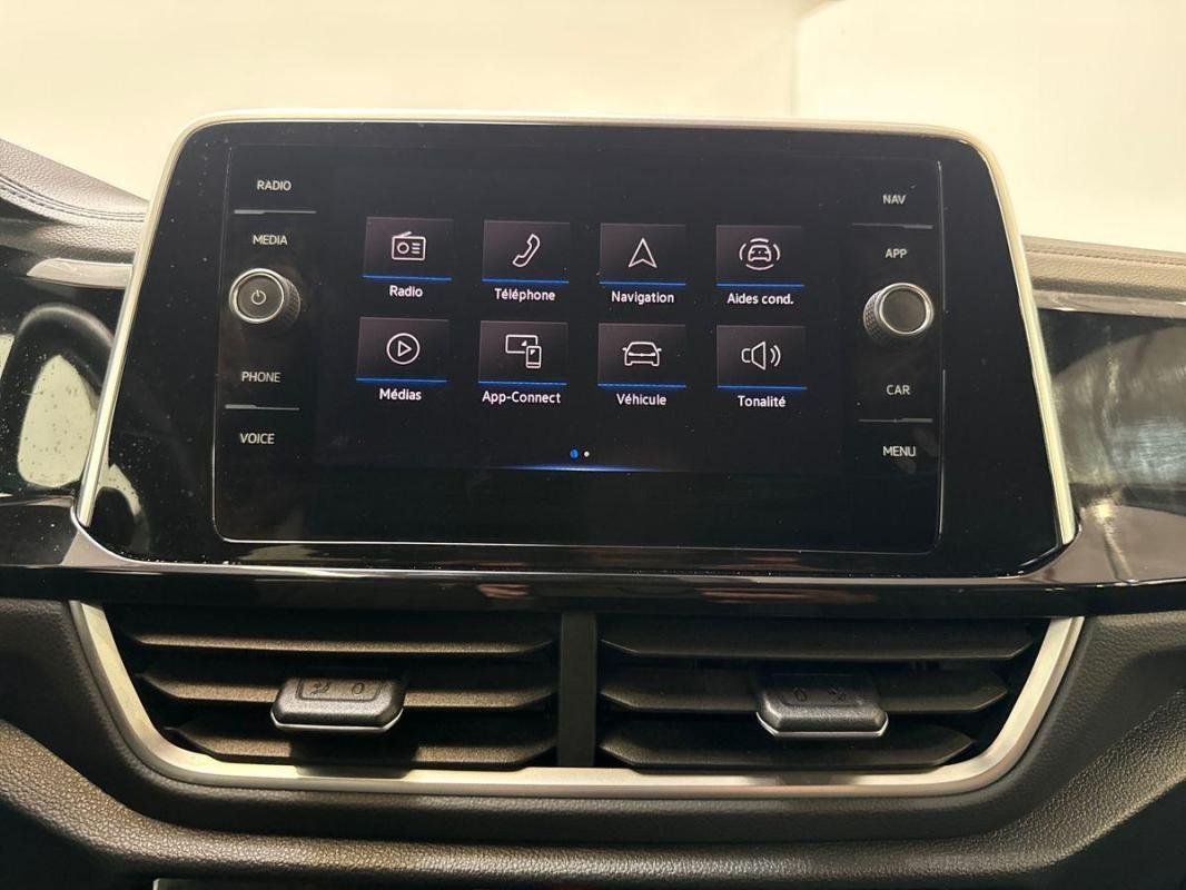 Volkswagen T-Roc - Photo 16
