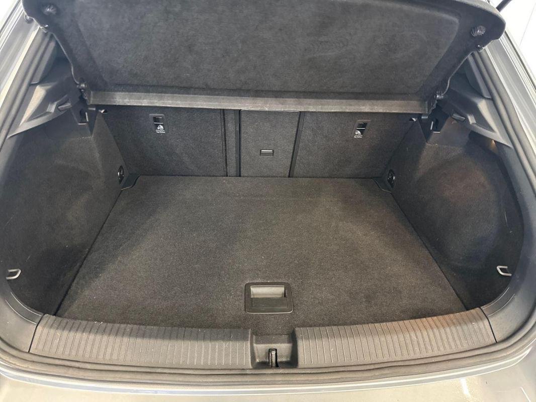 Volkswagen T-Roc - Photo 31