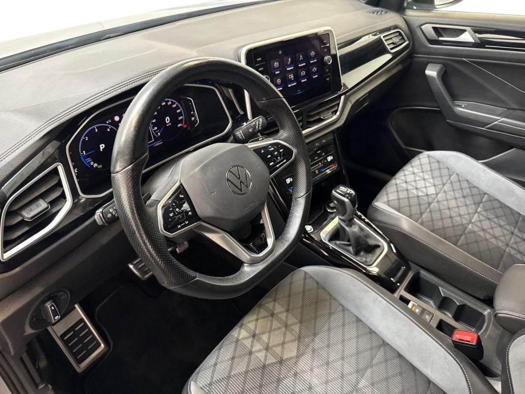 Volkswagen T-Roc - Photo 9