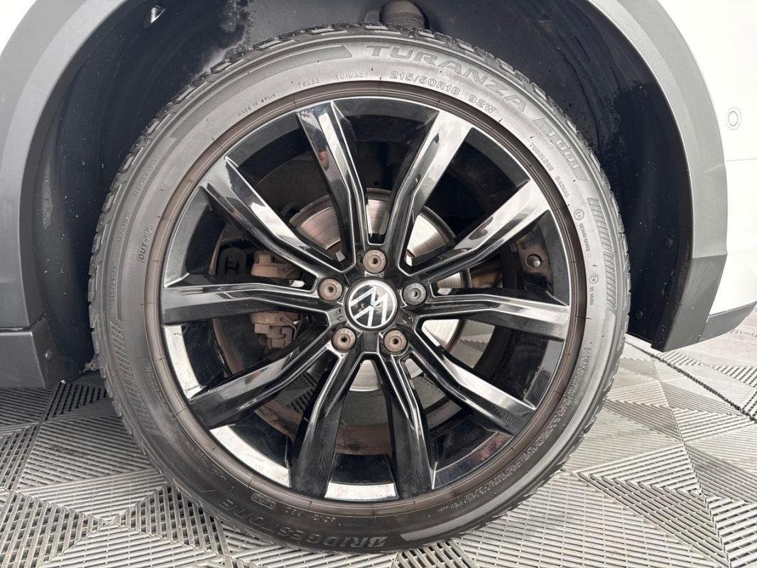 Volkswagen T-Roc - Photo 28